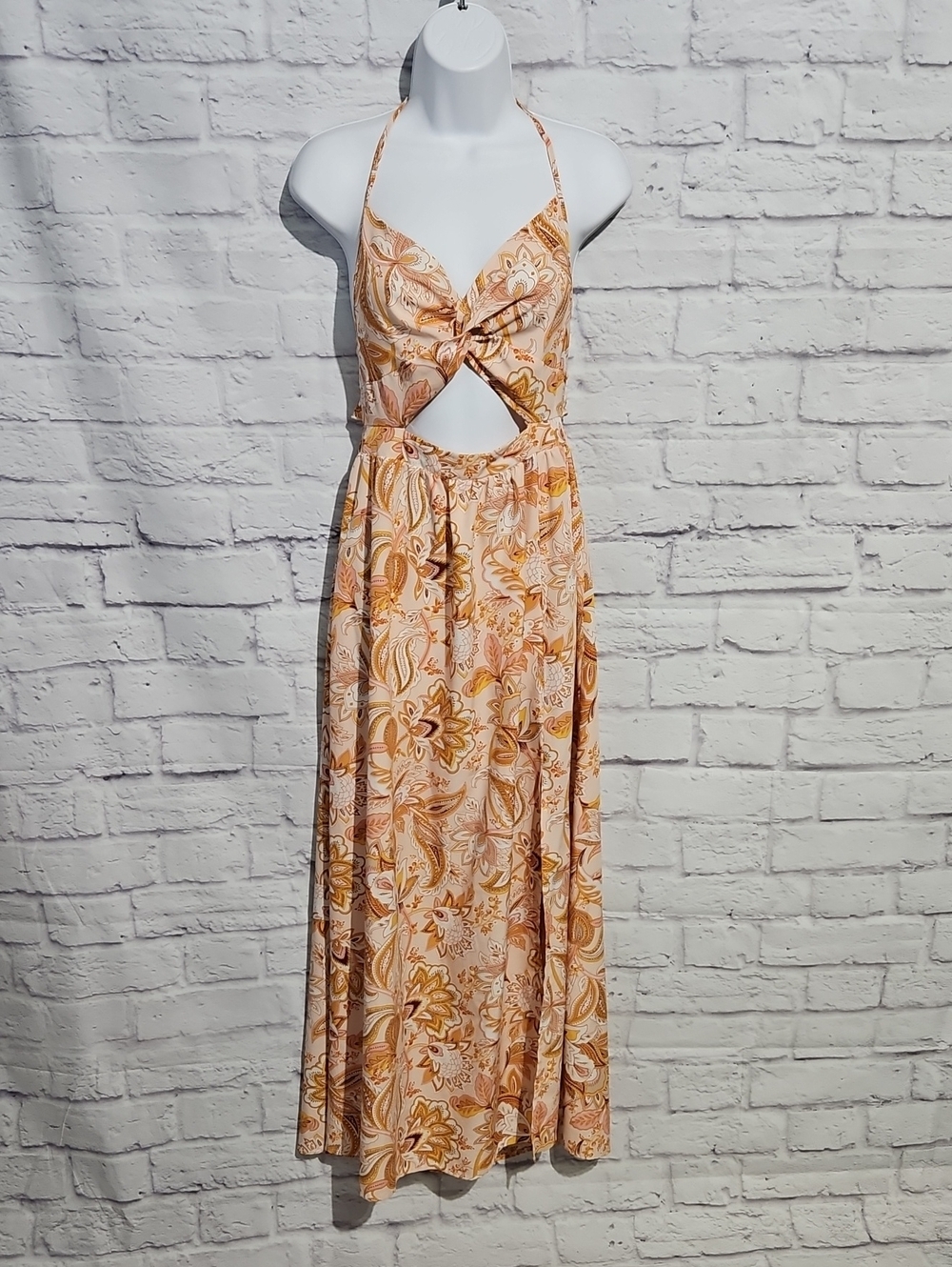 SHEIN Peach Paisley Halter Maxi Dress with Cutout